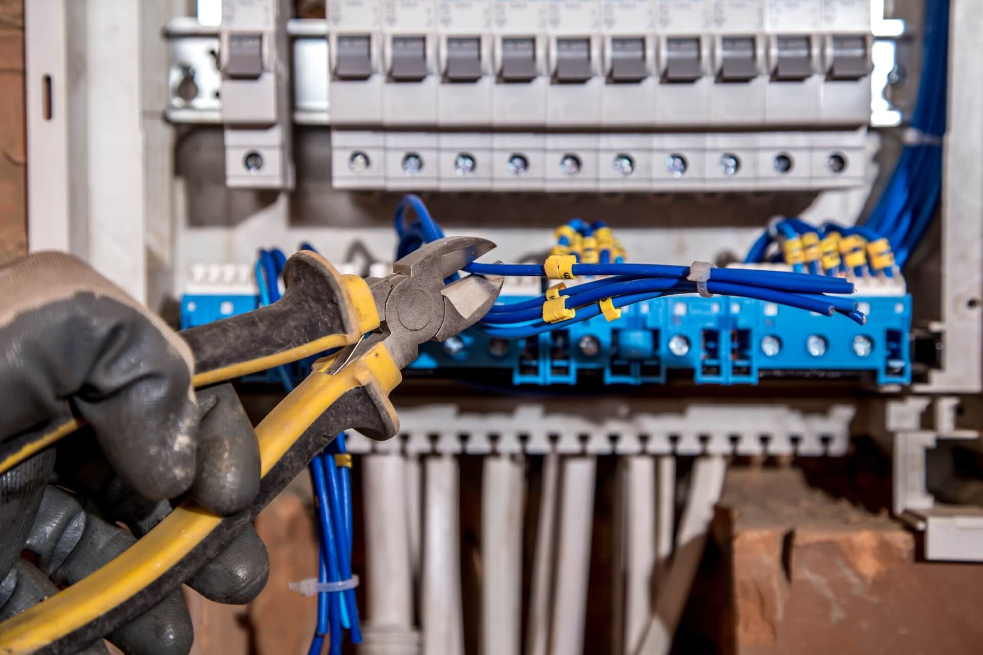 Manutenzione impianti elettrici